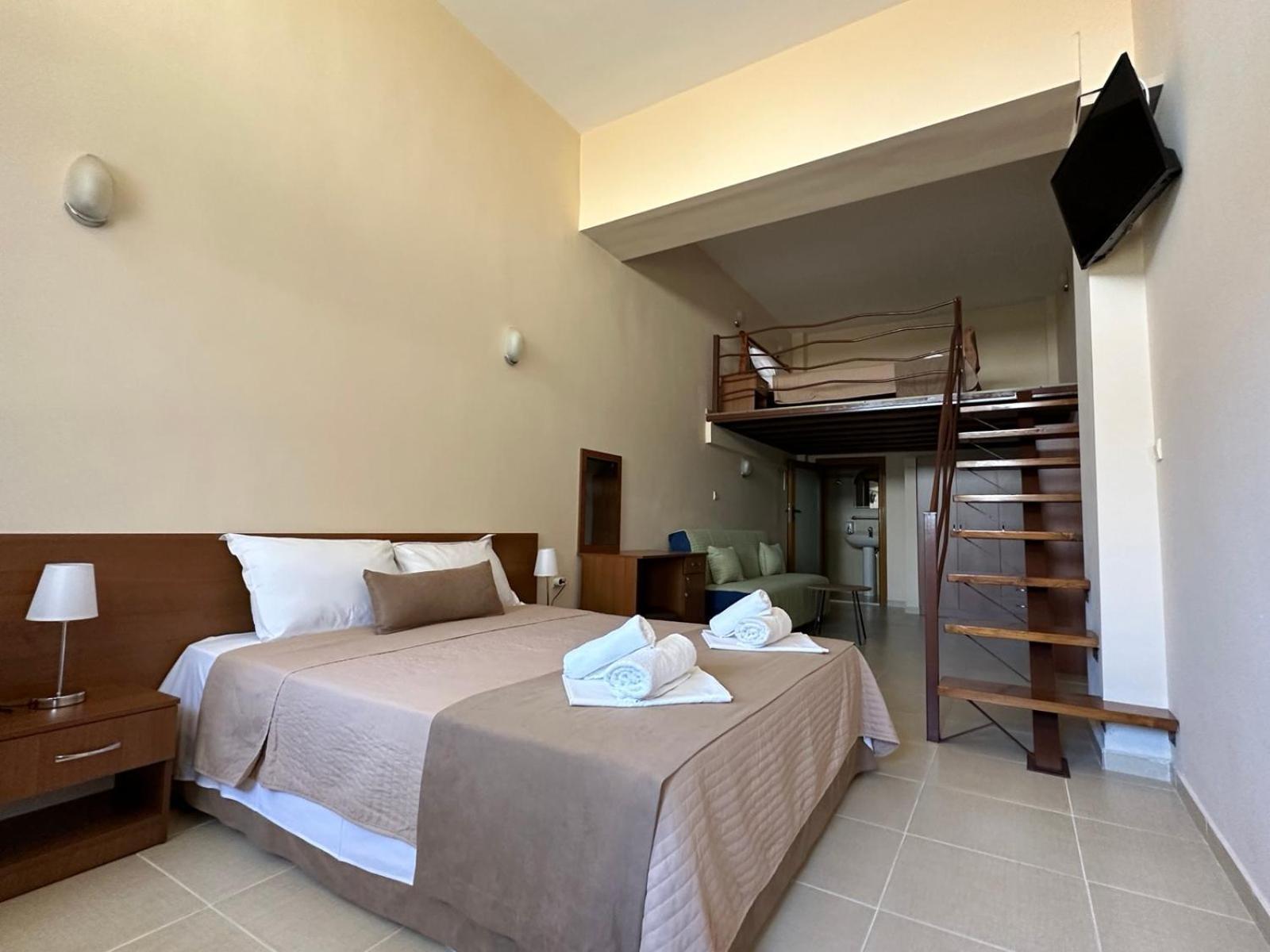 Helios Hotel Σταυρός Εξωτερικό φωτογραφία